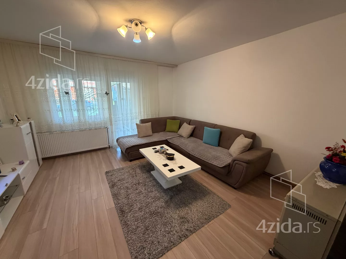 3-etažna kuća | 4zida