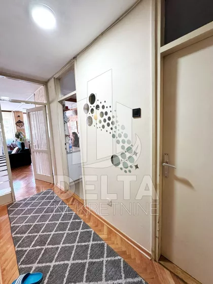 Dom Zdravlja | 4zida.rs