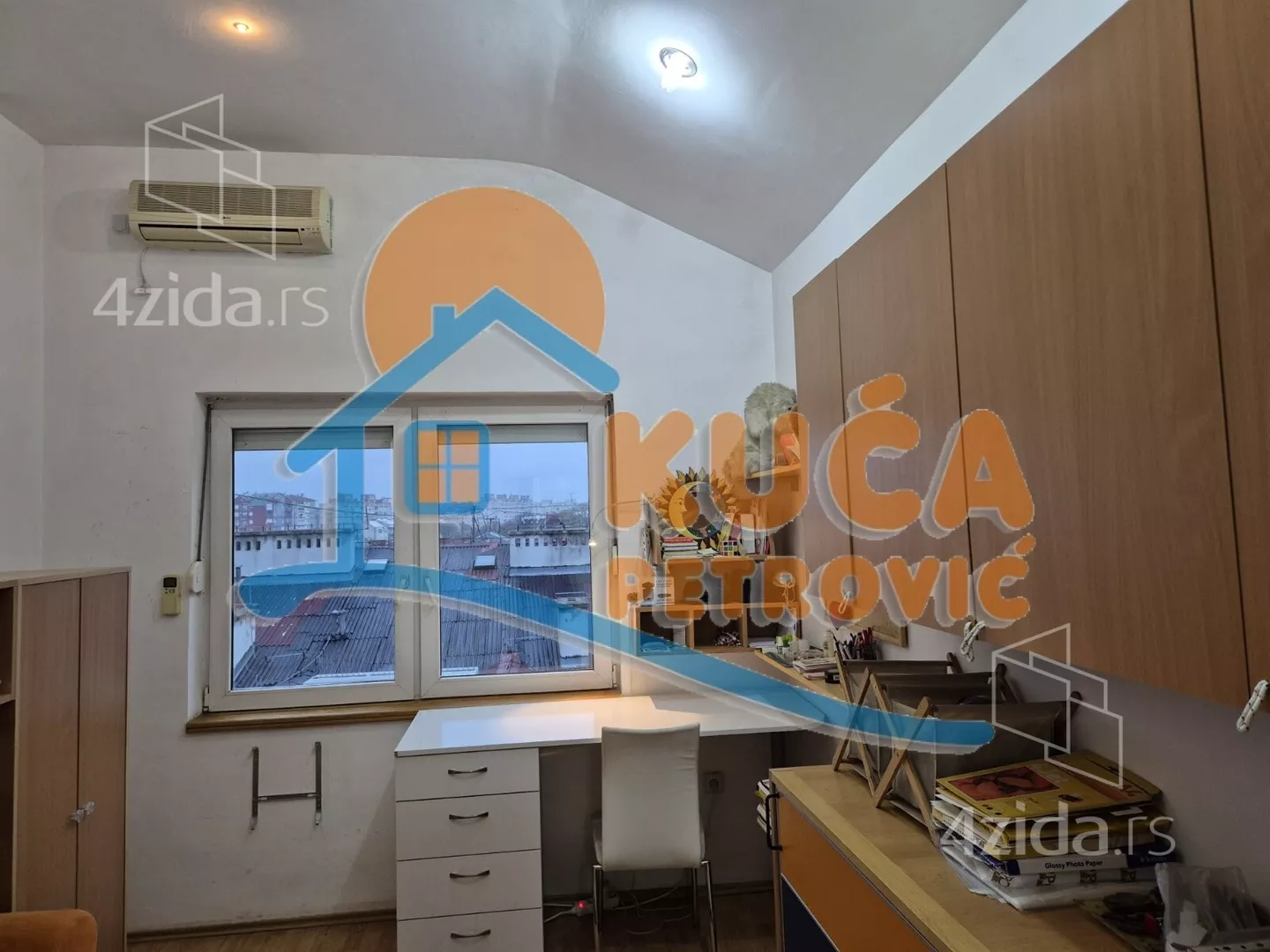 Troiposoban stan | 4zida