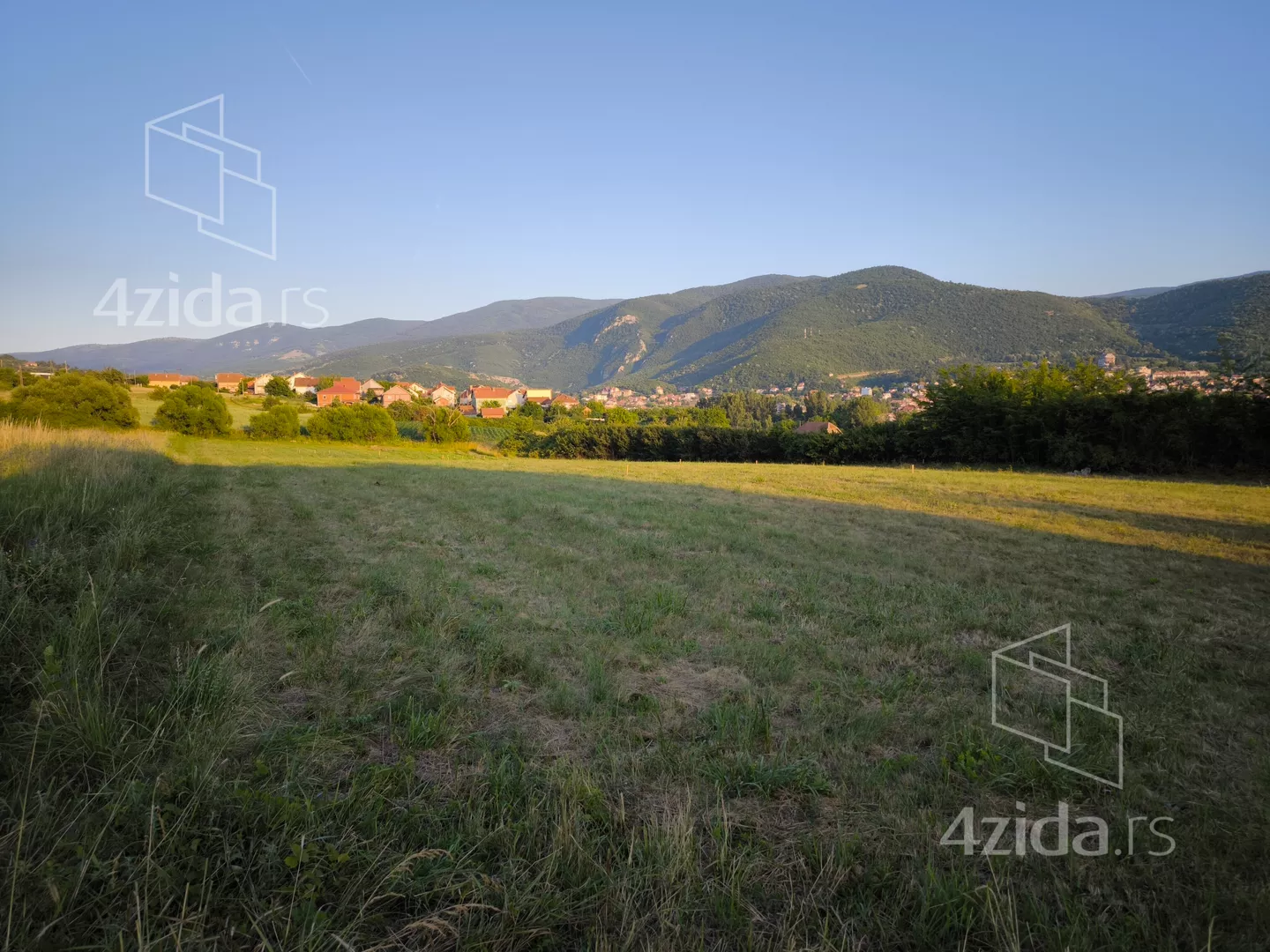 Građevinsko zemljište | 4zida