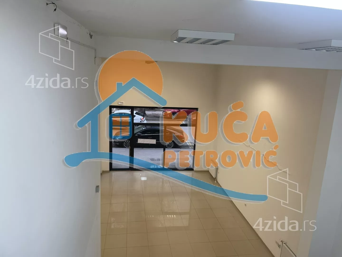 Lokal | 4zida