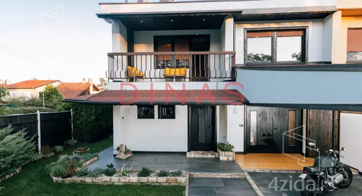 Kuća | 4zida