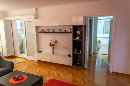 Vojvode Mišića | 4zida.rs