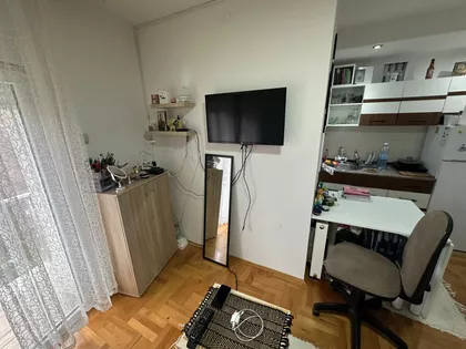 Pantelej | 4zida.rs