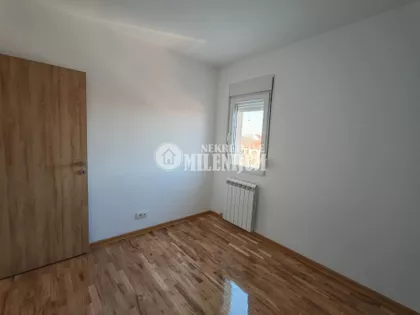 Vojvođanska | 4zida.rs