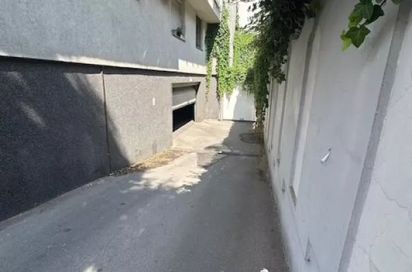 Garaža | 4zida
