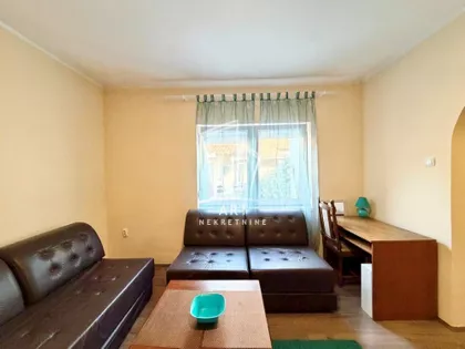 Sarajevska | 4zida.rs