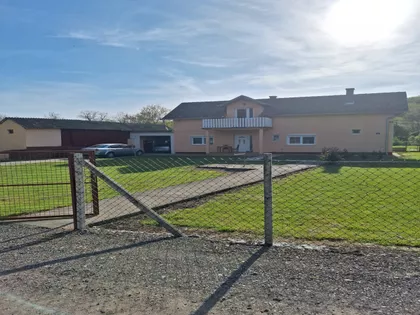 Pinkijeva 2 | 4zida.rs