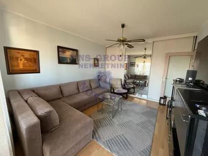 Pariske Komune | 4zida.rs