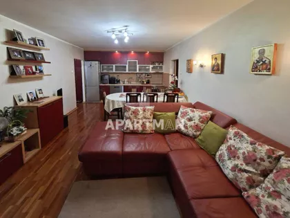 Palmira Toljatija | 4zida.rs