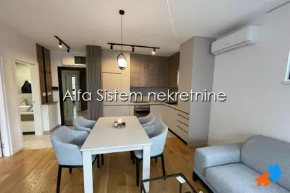 Crveni Krst Vračar | 4zida.rs
