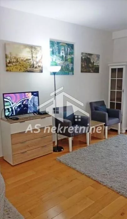 Tašmajdan | 4zida.rs