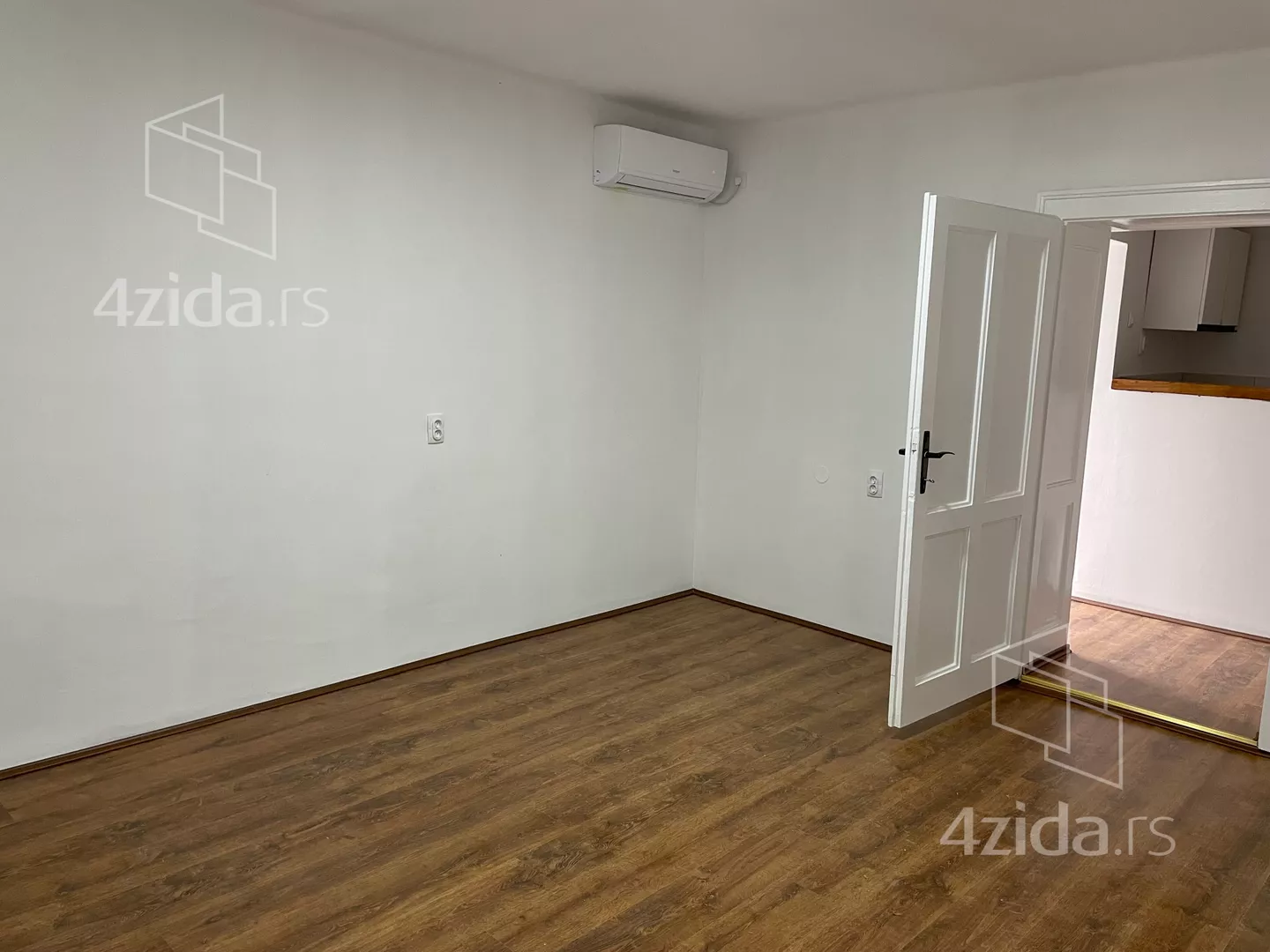 Kancelarija | 4zida