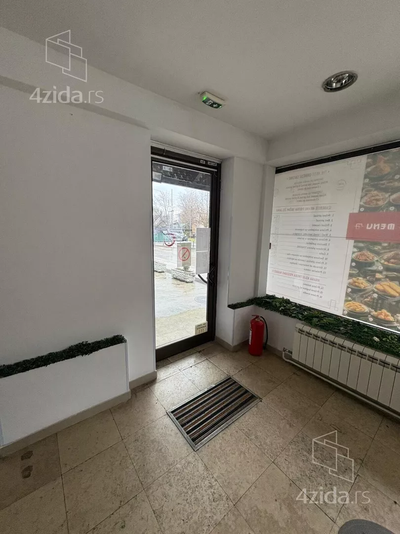 Poslovni prostor | 4zida