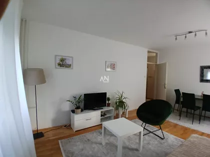 Kraljevačka | 4zida.rs