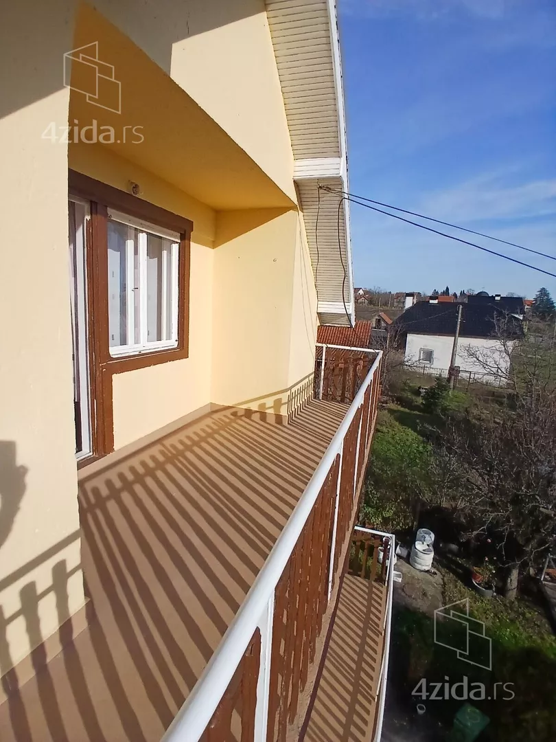 3-etažna kuća | 4zida