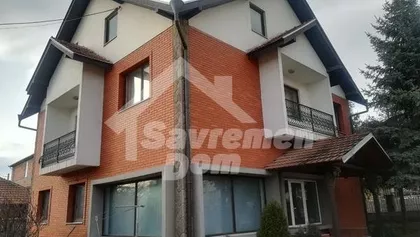 Šest Topola | 4zida.rs