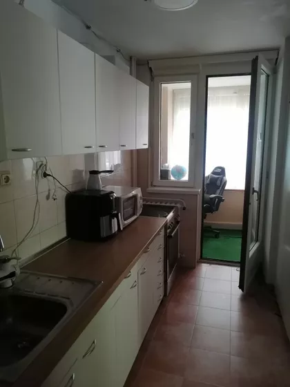 Vizantijski Bulevar 142 | 4zida.rs