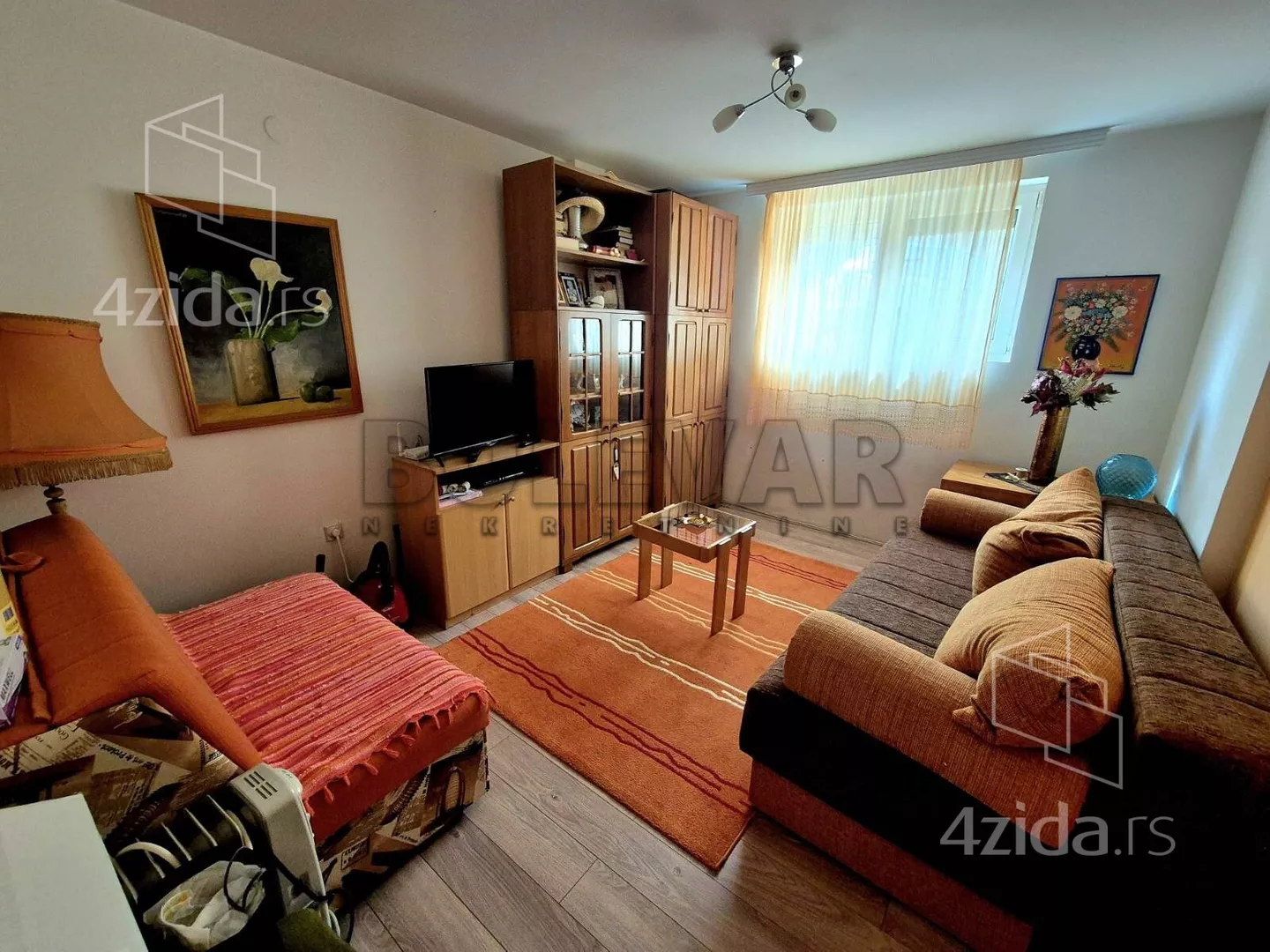 Jednoiposoban stan | 4zida