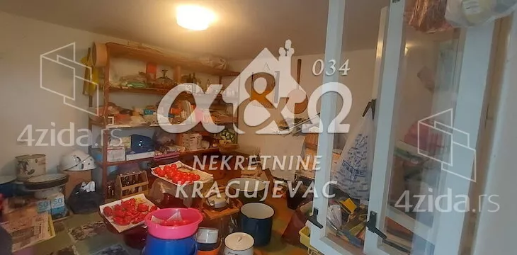 4-etažna kuća | 4zida
