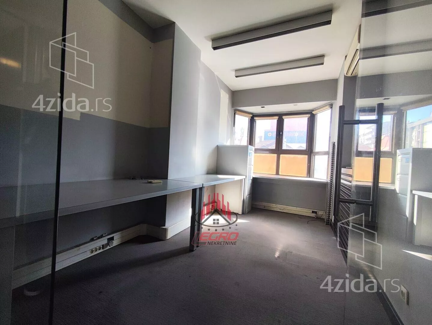 Četvoroiposoban stan | 4zida