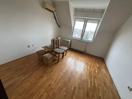 Trkalište | 4zida.rs