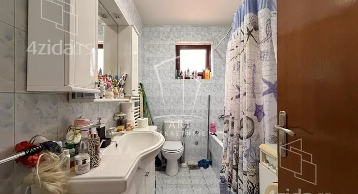 4-etažna kuća | 4zida