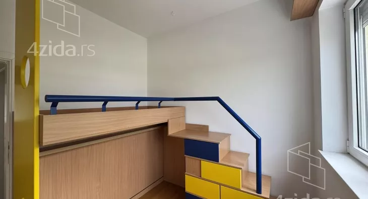 Petosoban stan | 4zida