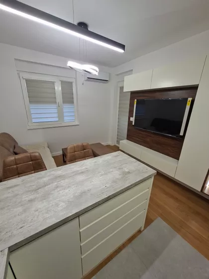 Ledinačka 10 | 4zida.rs