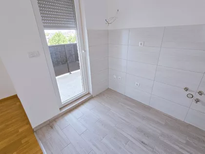 Ugrinovački Put 30 Deo 46 | 4zida.rs