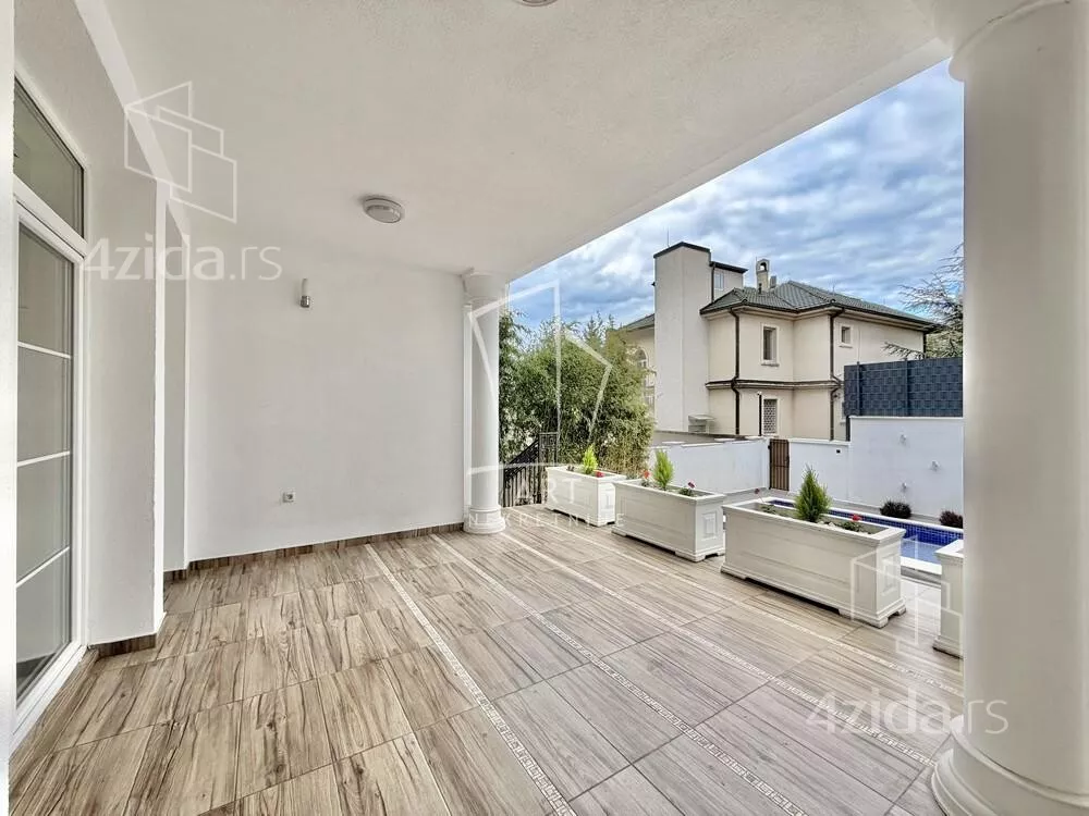 3-etažna kuća | 4zida