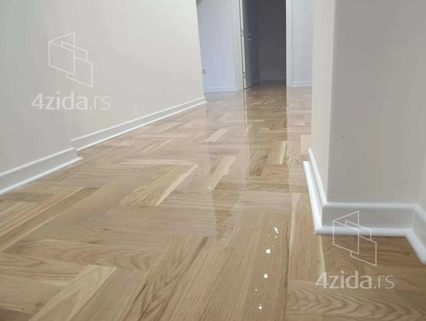 Troiposoban stan | 4zida