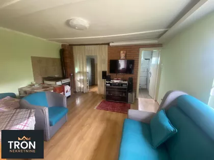 Stanišinci | 4zida.rs