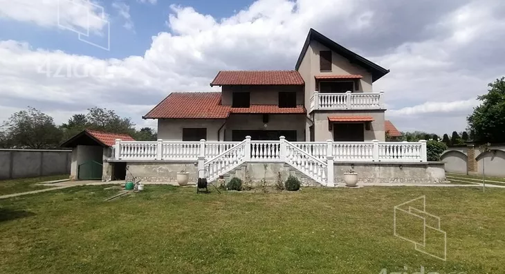 Kuća | 4zida