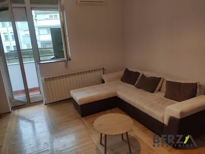 Adamovićevo Naselje | 4zida.rs