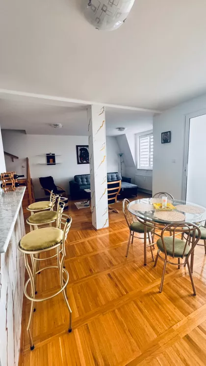 Boška Vujića | 4zida.rs