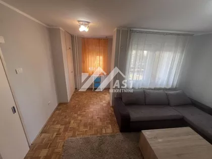 Bulevar Jovana Dučića | 4zida.rs