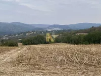 Plac | 4zida