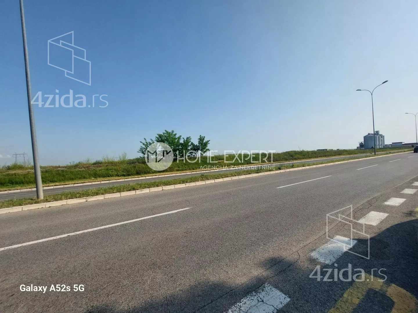 Plac | 4zida