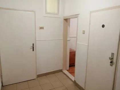 Gimnazijska 4A | 4zida.rs