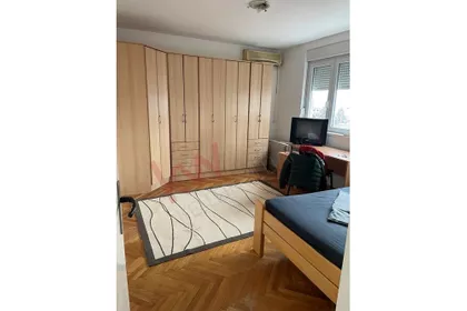 Bože Jankovića | 4zida.rs