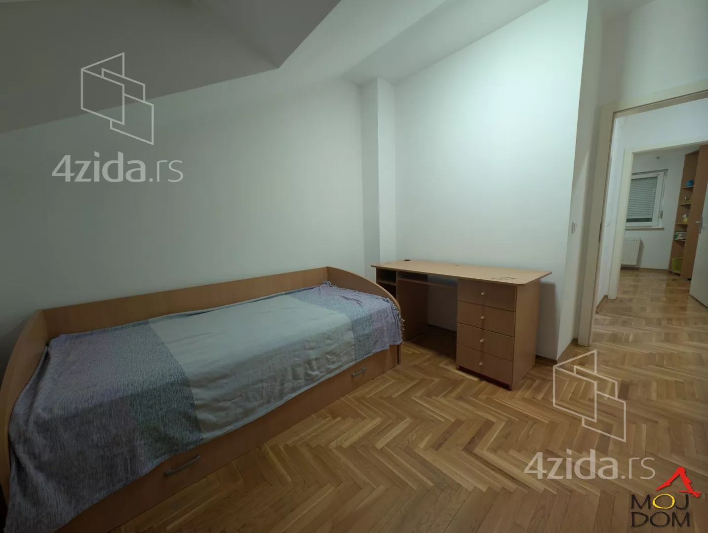 Šestosoban stan | 4zida