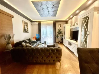 Gornji Grad | 4zida.rs