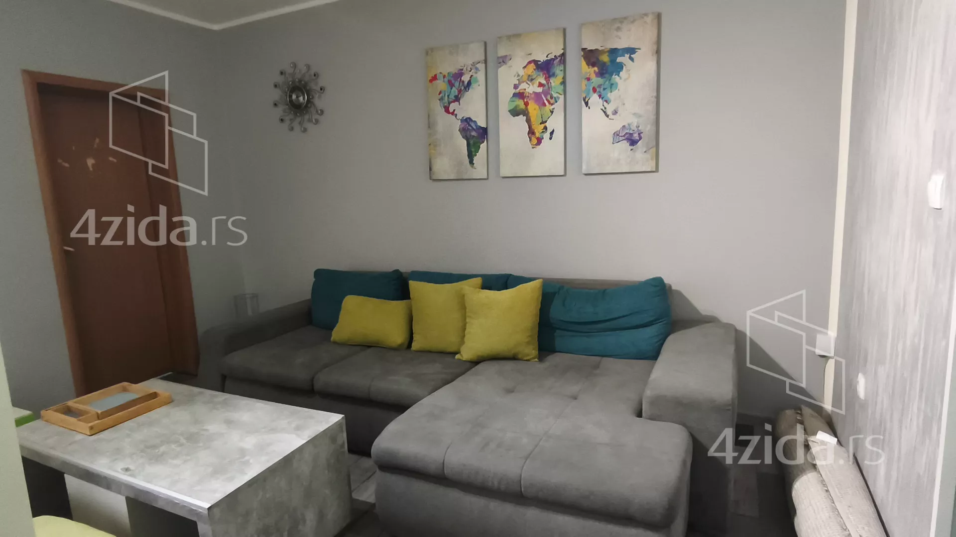 Jednoiposoban stan | 4zida