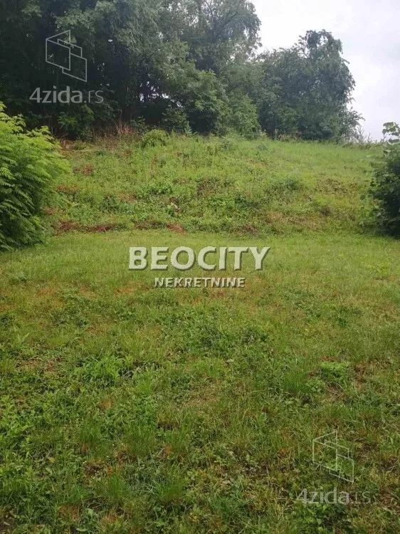 Plac | 4zida