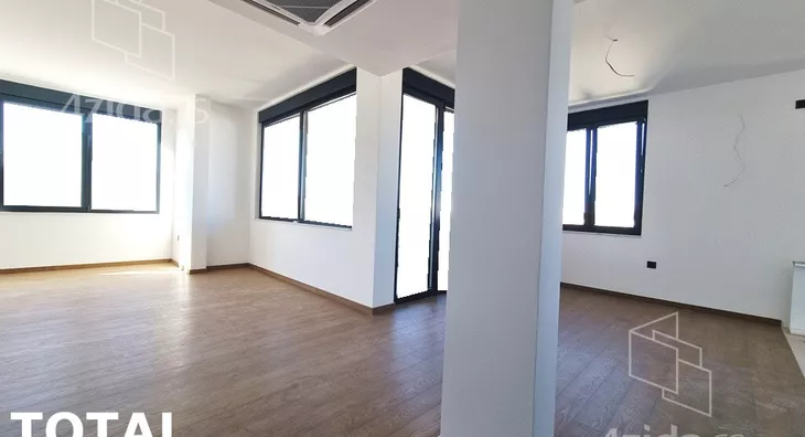 Četvoroiposoban stan | 4zida