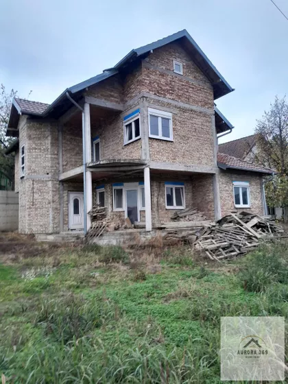 Sremska Kamenica | 4zida.rs