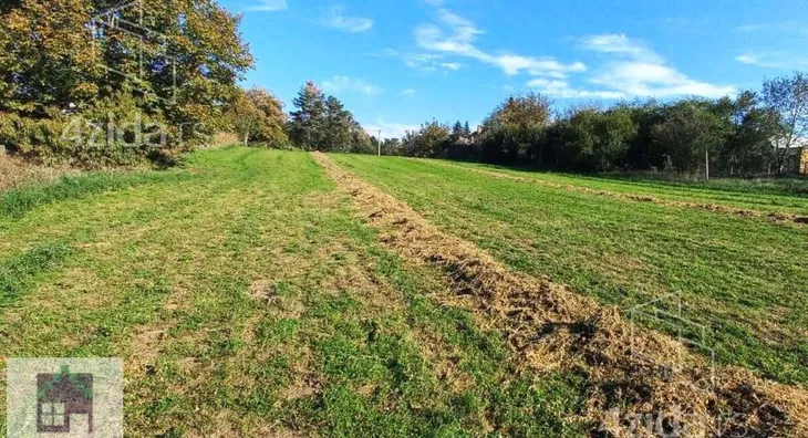 Plac | 4zida