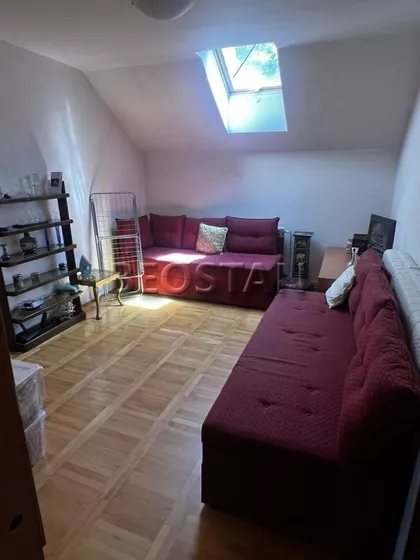 Carigradska | 4zida.rs