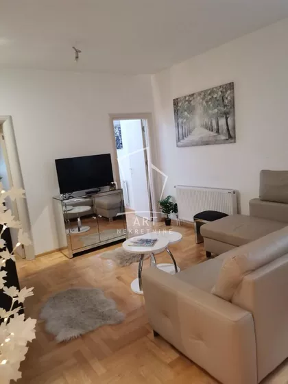 Bogdana Bogdanovića | 4zida.rs